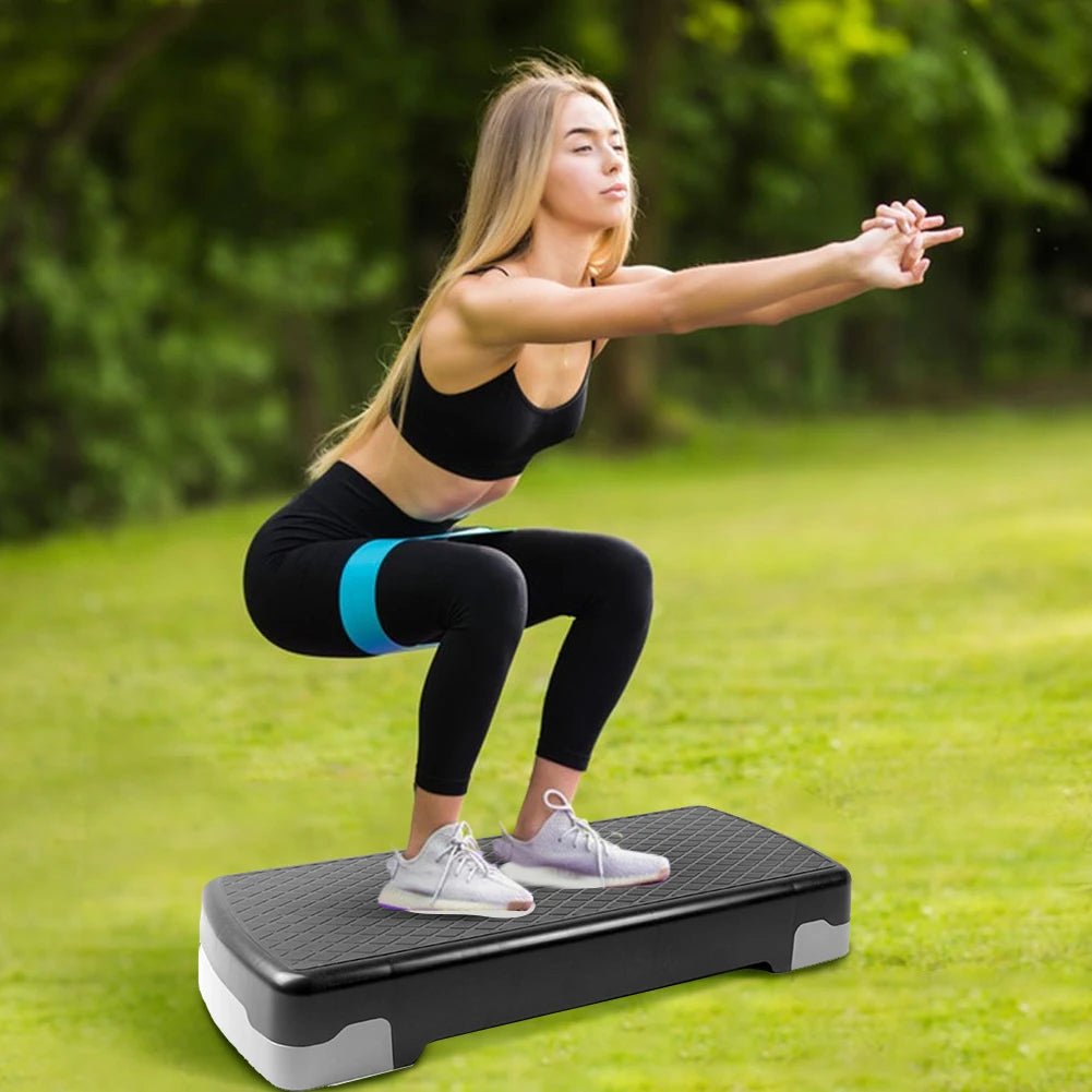 Adjustable Aerobic Step Platform | TheFormX™ - TheFormX